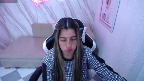 valerie_b online show from 02/09/25, 03:00