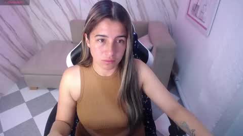 valerie_b online show from 02/21/25, 03:01
