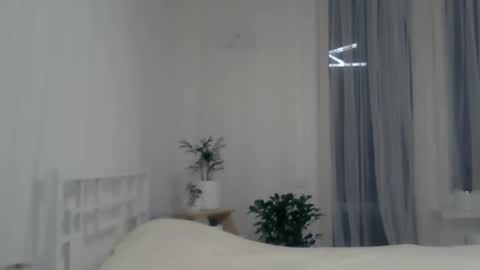 Snapshot of valerie_rose777 chatting on 12/28/24, 06:50 valerie_rose777 online show from 12/28/24, 06:50