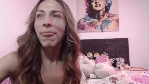 valerie_rousse online show from 03/12/25, 09:35