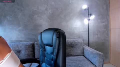 Snapshot of valerieaustin chatting on 01/07/26, 03:03 call me Val online show from 01/07/26, 03:03