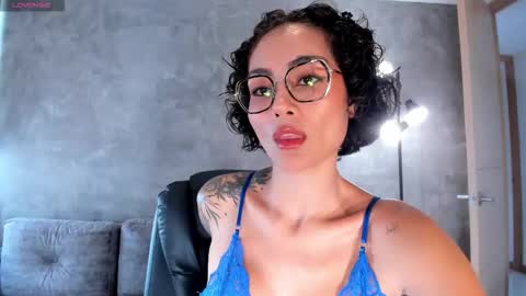 Snapshot of valerieaustin chatting on 02/19/26, 03:19 call me Val online show from 02/19/26, 03:19