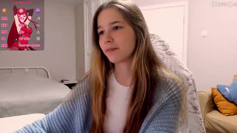 Valerie online show from 10/31/25, 09:16