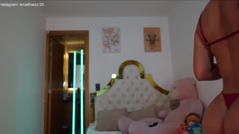 Snapshot of valeriecollinss_ chatting on 02/20/26, 01:24 valeriecollinss_ online show from 02/20/26, 01:24