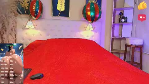 Snapshot of valeriee_lya chatting on 11/15/25, 08:38 Valerie online show from 11/15/25, 08:38