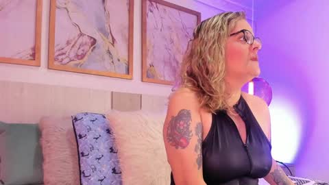  Valeria online show from 01/20/25, 12:18