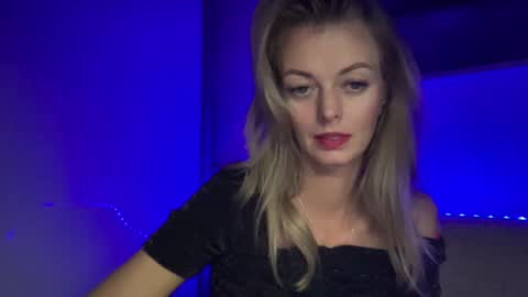 Valerie  online show from 01/05/25, 09:57