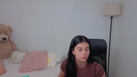 Juli C online show from 10/03/25, 01:02