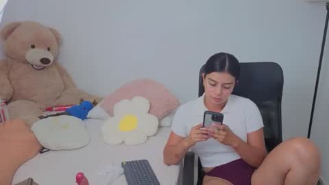 Juli C online show from 10/18/25, 01:08