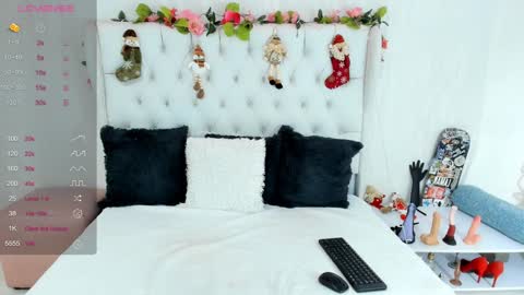 Snapshot of valerik_cano chatting on 12/10/24, 08:38 valeria111111 online show from 12/10/24, 08:38