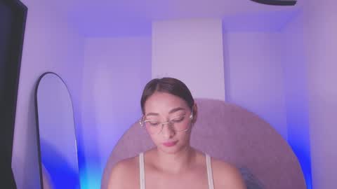 Snapshot of valery_97 chatting on 04/02/26, 03:04 Valeryn online show from 04/02/26, 03:04