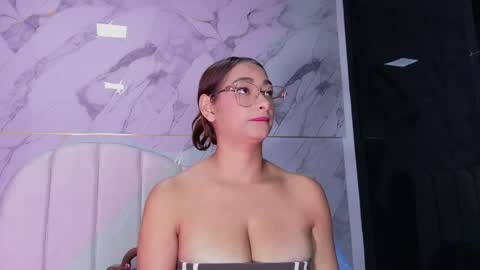 Snapshot of valery_97 chatting on 05/06/26, 03:02 Valeryn online show from 05/06/26, 03:02