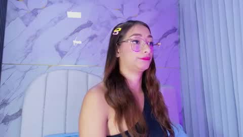 Snapshot of valery_97 chatting on 06/03/26, 03:09 Valeryn online show from 06/03/26, 03:09