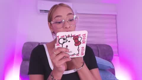 Valeryn online show from 07/16/26, 03:01