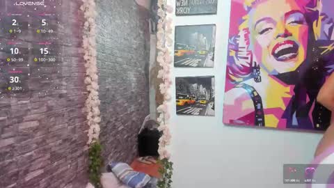 valery__69 online show from 10/17/25, 12:19