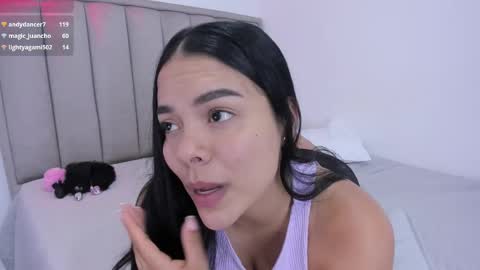 Cris  online show from 03/01/25, 12:39