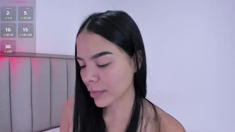 Cris  online show from 09/15/25, 04:07