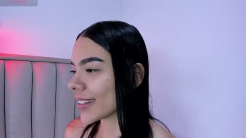 Snapshot of valery__nova chatting on 07/09/26, 11:47 Cris online show from 07/09/26, 11:47