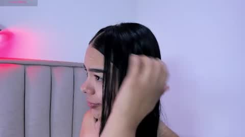 Snapshot of valery__nova chatting on 07/20/26, 11:45 Cris online show from 07/20/26, 11:45