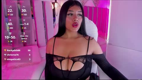 Snapshot of valery__ws chatting on 12/18/24, 06:14 Valery online show from 12/18/24, 06:14