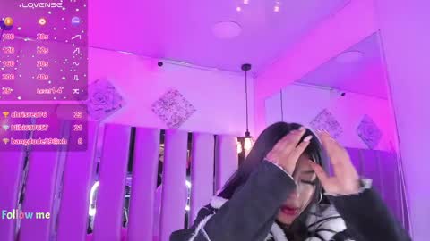 Snapshot of valery__ws chatting on 01/18/25, 11:33 Valery online show from 01/18/25, 11:33