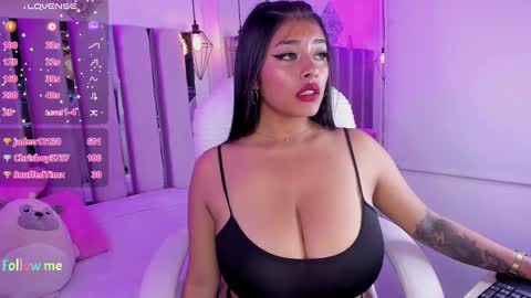 Snapshot of valery__ws chatting on 01/23/25, 12:14 Valery online show from 01/23/25, 12:14