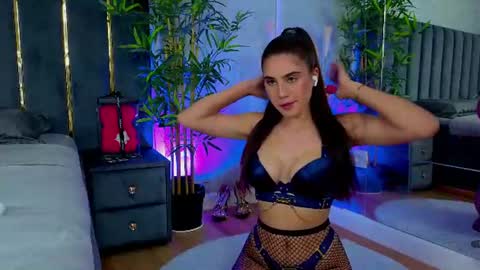 Snapshot of valery_evann chatting on 06/16/26, 06:21 Valery online show from 06/16/26, 06:21