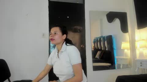 valery_hot692 online show from 07/01/26, 07:46
