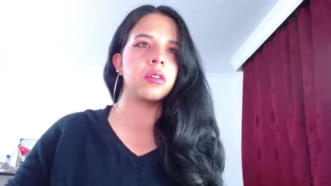 Valeria online show from 09/13/25, 01:27