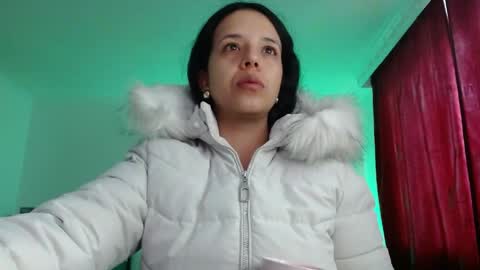 Valeria online show from 03/19/26, 11:47