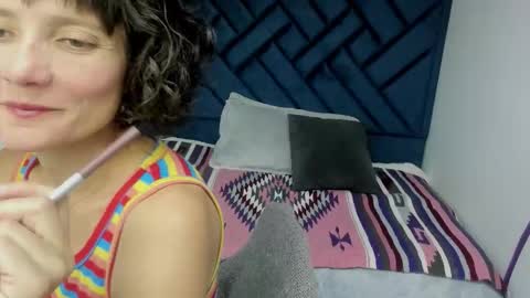 VALERY MORE online show from 10/27/25, 07:07
