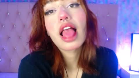 valery_smith15 online show from 12/28/24, 03:15