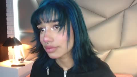 valery_smith15 online show from 01/09/25, 09:27