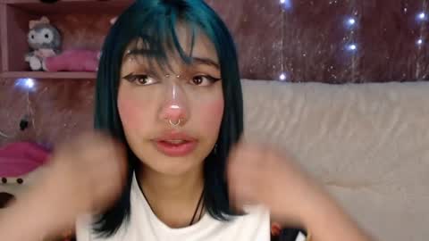 valery_smith15 online show from 02/04/25, 12:44