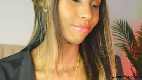 Valery swan1 online show from 12/18/25, 04:40