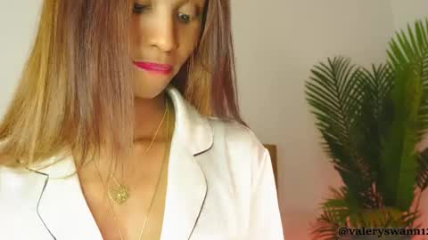 Valery swan1 online show from 02/15/26, 07:49