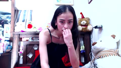 B V Naughty online show from 02/23/25, 09:48