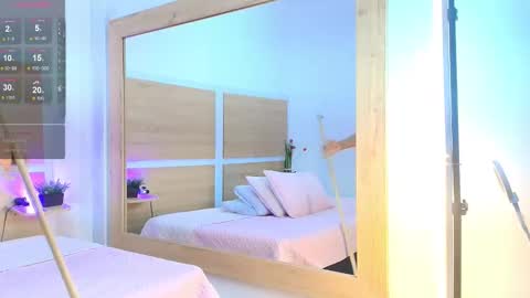 Snapshot of valerycortezm chatting on 11/02/25, 01:52 Valery online show from 11/02/25, 01:52