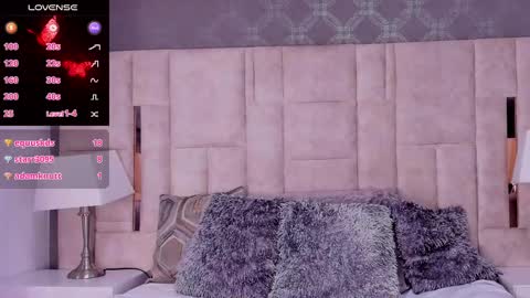 Snapshot of valerydiamond_ chatting on 03/10/25, 05:39 Valery online show from 03/10/25, 05:39