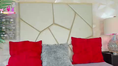 Snapshot of valerydiamond_ chatting on 09/08/25, 10:09 Valery online show from 09/08/25, 10:09