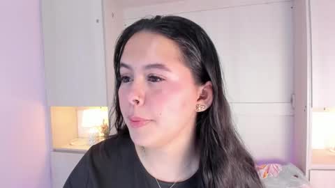 Snapshot of valerymeyerr chatting on 01/15/26, 04:39 valerymeyerr online show from 01/15/26, 04:39