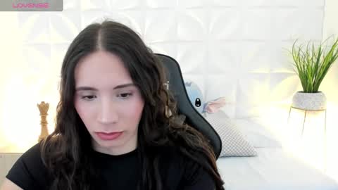 Snapshot of valeryn_rosse chatting on 11/05/25, 04:12 valeryn rosse online show from 11/05/25, 04:12