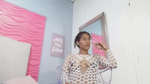 Snapshot of valerynbrown chatting on 12/11/24, 04:07 valery online show from 12/11/24, 04:07