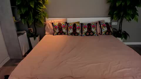 Valery online show from 09/13/25, 06:46