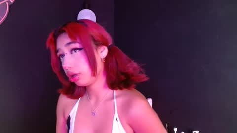 Snapshot of valerysmith18 chatting on 09/22/25, 05:20 zoe online show from 09/22/25, 05:20