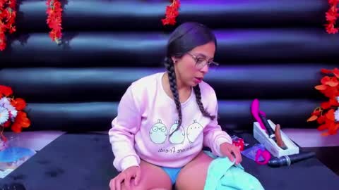 ValerySweety online show from 10/12/25, 04:50