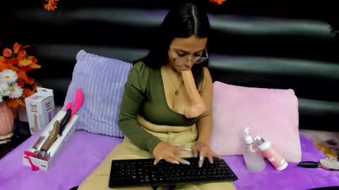 Snapshot of valerysweety__ chatting on 01/18/26, 03:21 ValerySweety online show from 01/18/26, 03:21