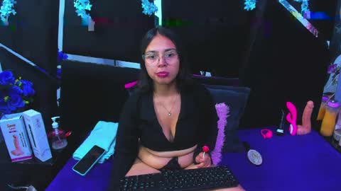 Snapshot of valerysweety__ chatting on 04/18/26, 03:10 ValerySweety online show from 04/18/26, 03:10