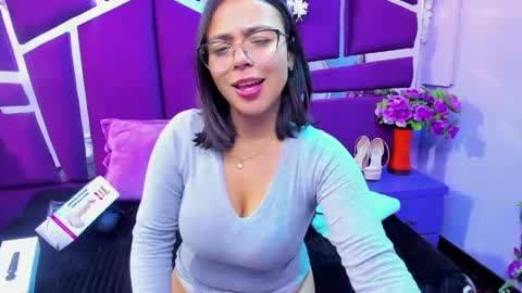 Snapshot of valerysweety__ chatting on 06/04/26, 03:01 ValerySweety online show from 06/04/26, 03:01