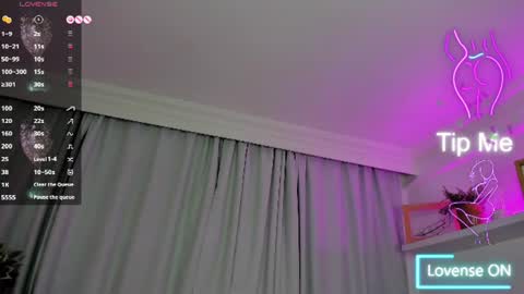 Valery Walker online show from 06/15/26, 07:05